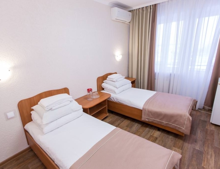 Стандарт Стандарт 2-местный 1-комнатный - Санаторий «Набережные челны»